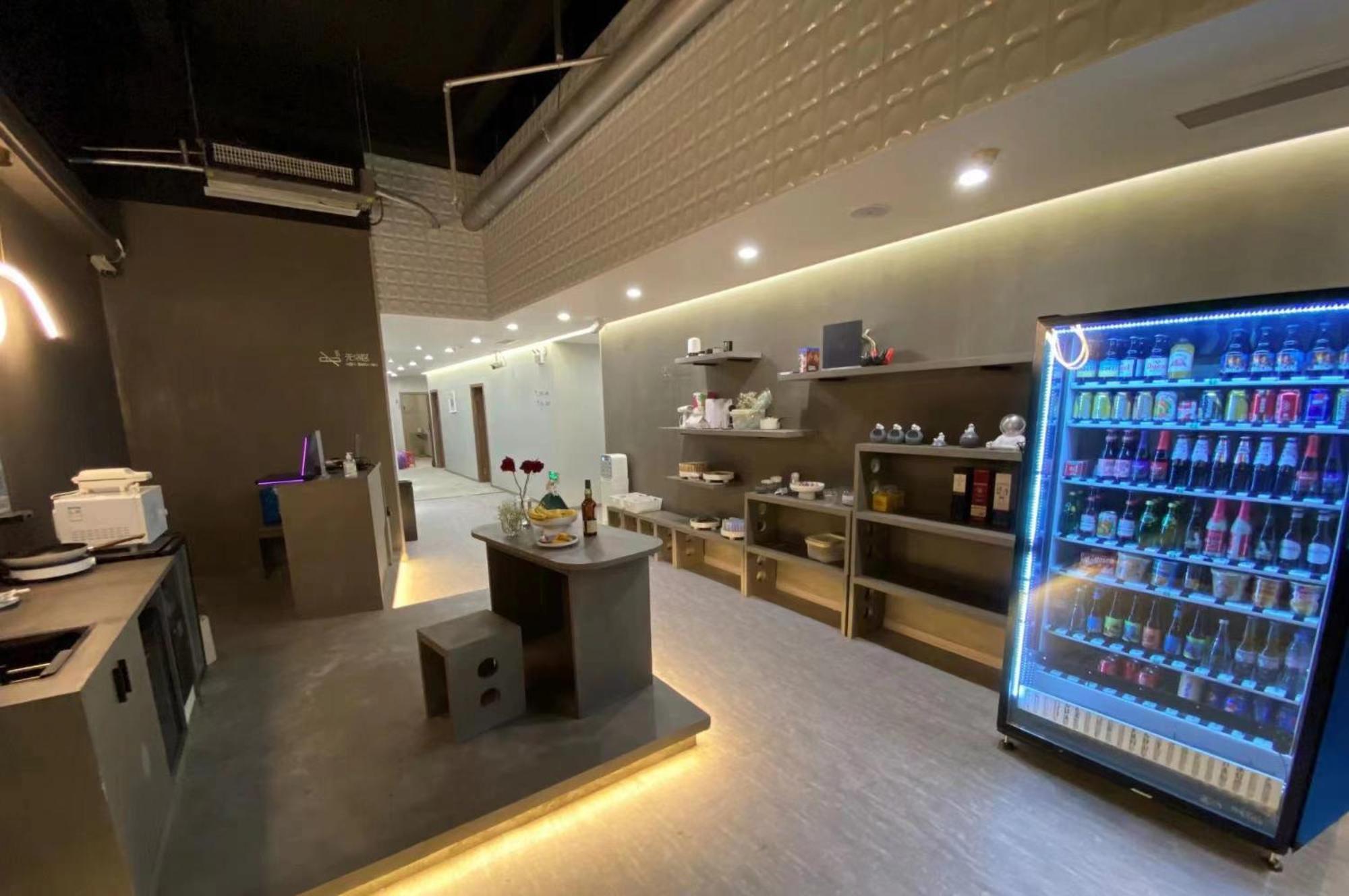 Puzzle Hotel Guangzhou Fenghuang New Village Subway Station Buitenkant foto